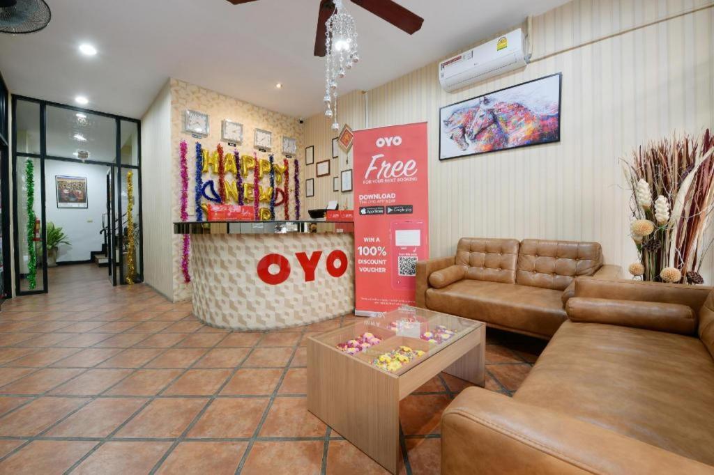 Oyo 520 Pattaya Cantina Экстерьер фото